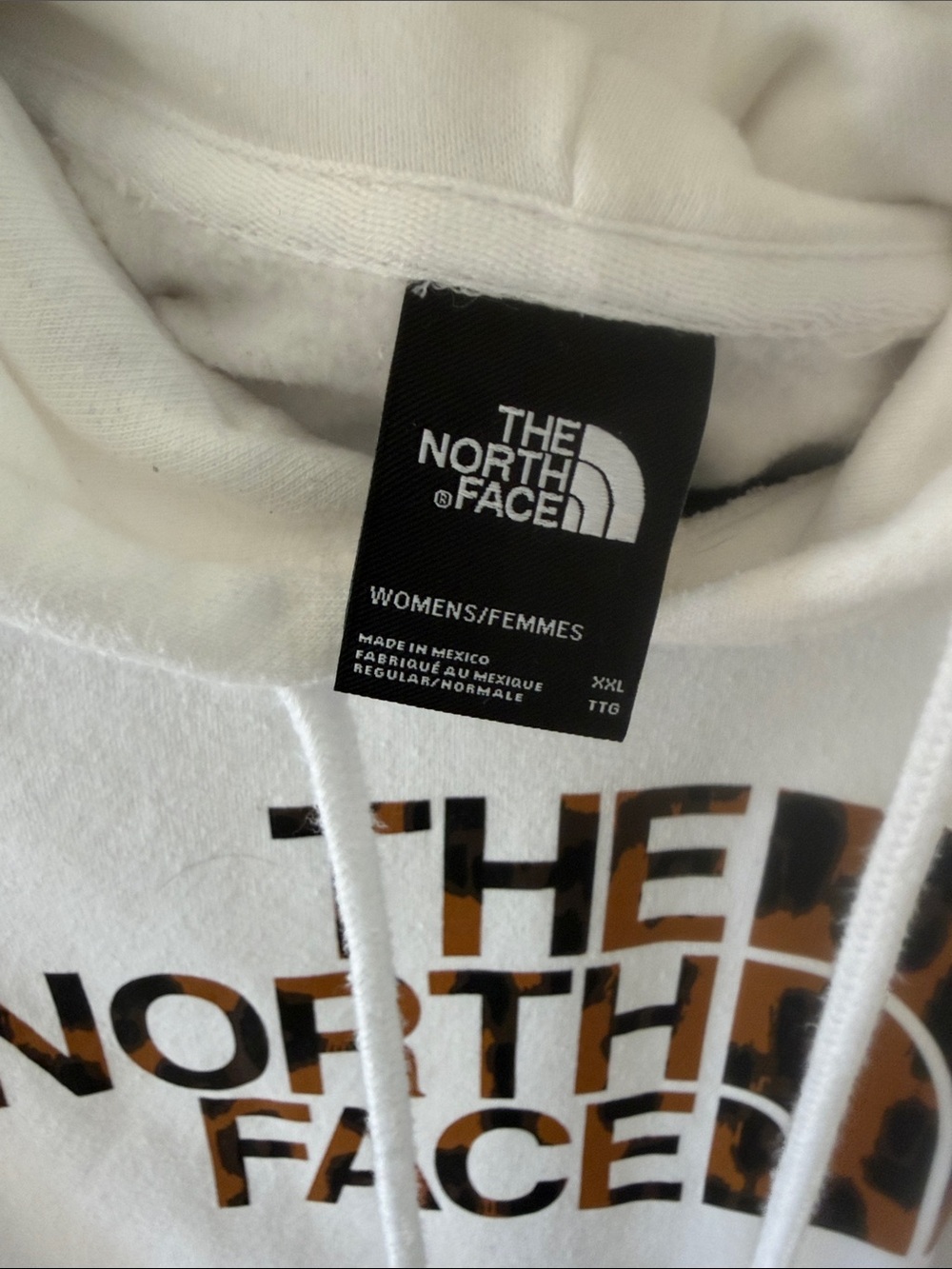 *Rare* The North Face White Hoodie with Leopard-Print Logo - Picture 3 of 4